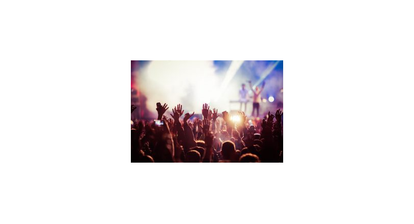 Zabezpieczenie imprez masowych a ogrodzenia tymczasowe: co warto o tym wiedzieć?