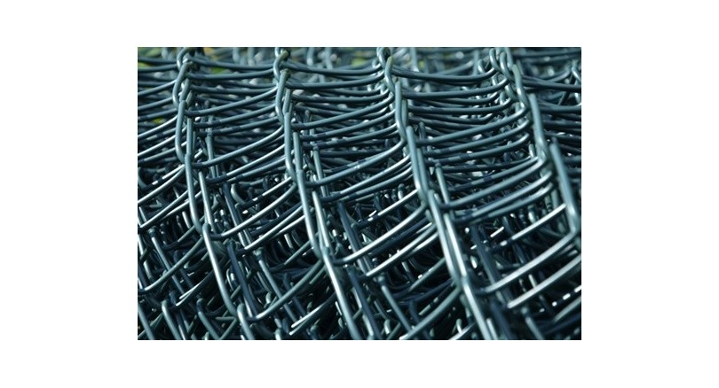 Możliwie najtańszej formy zabezpieczenia terenu przed intruzami 