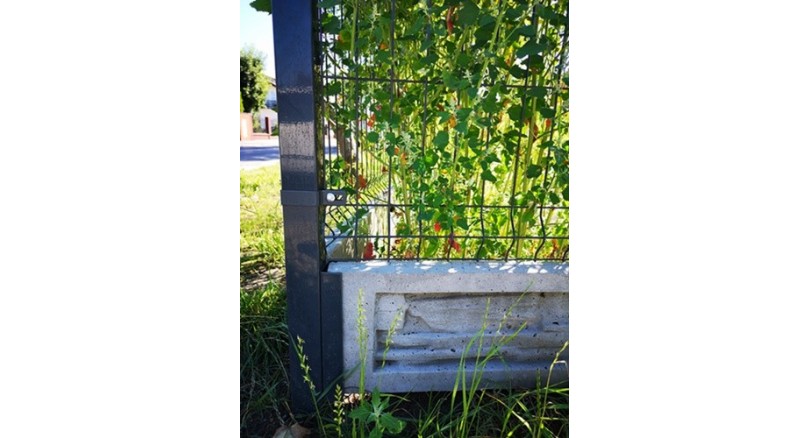 Montaż paneli ogrodzeniowych w 5 prostych krokach