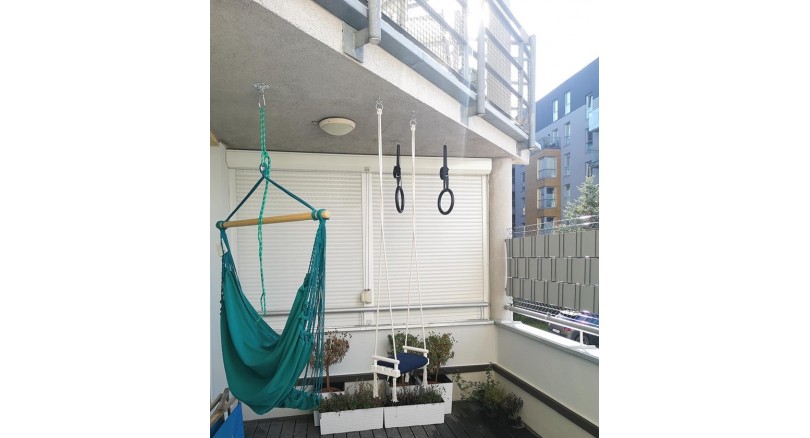 Jakie farby wybrać do malowania metalowej balustrady?