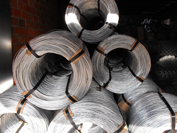 drut-naciągowy-ocynkowany-siatka