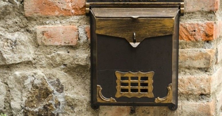 jak-zamontowac-skrzynkę-na-listy